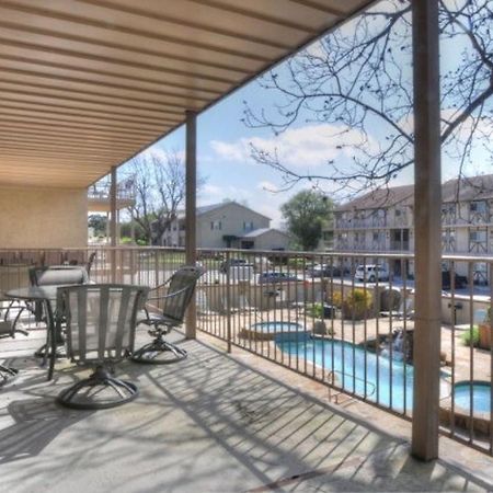 Windrow Retreat New Braunfels Exterior foto